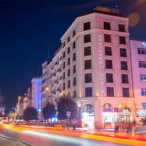 rezervați aici